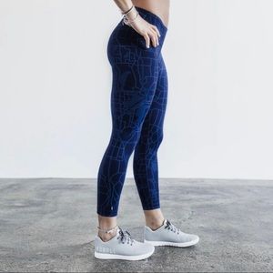 NoBull Mid-Rise 7/8 Legging in Deep Navy